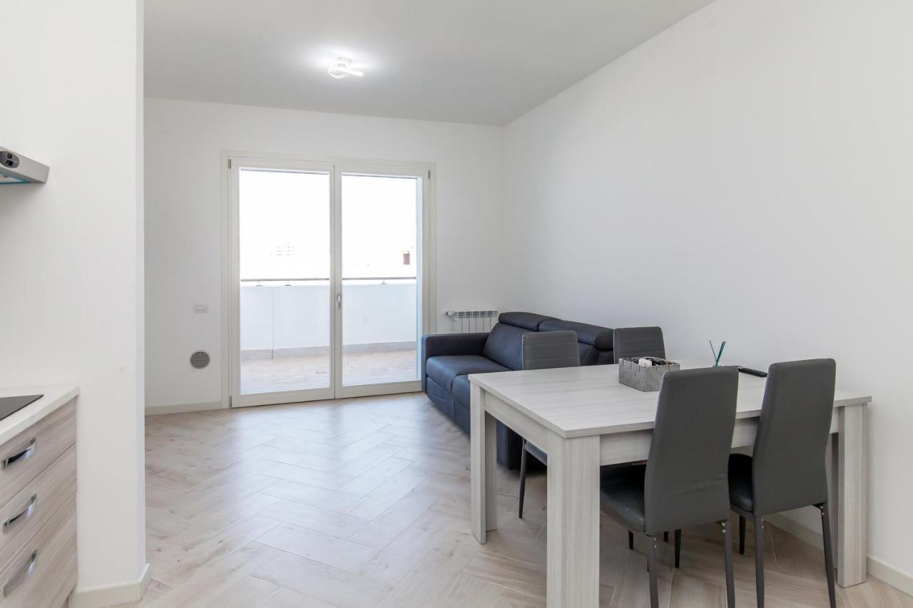 12° Piano Torre Diamante - 67 Appartement *